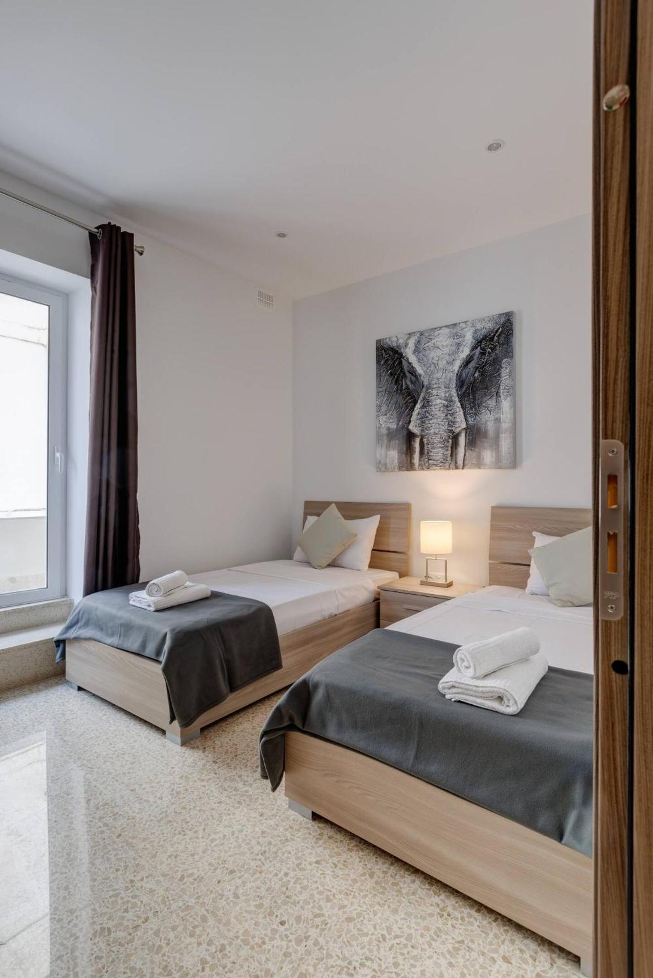 Uptown Mellieha By Homely Exterior foto